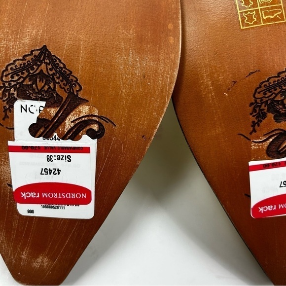 Free People Beau Western Ankle Chelsea Boot Embossed Gold Leather - Picture 10 of 14